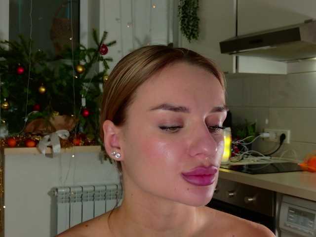 Tatachka1's BongaCams show and profile