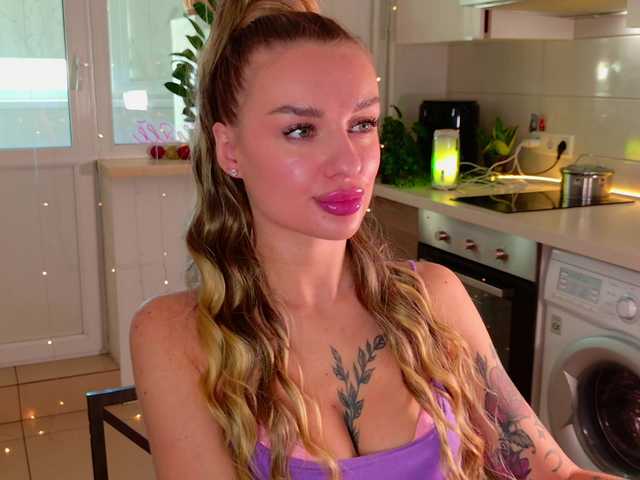 Tatachka1's BongaCams show and profile