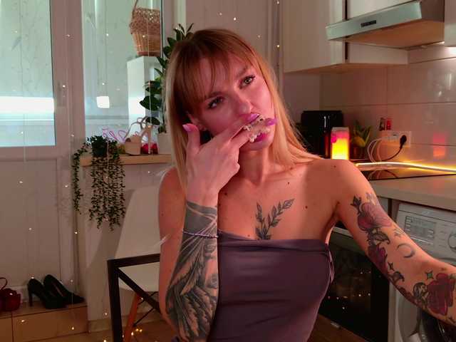 Tatachka1's BongaCams show and profile