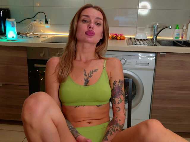 Tatachka1 from BongaCams