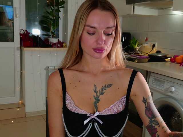 Tatachka1's BongaCams show and profile