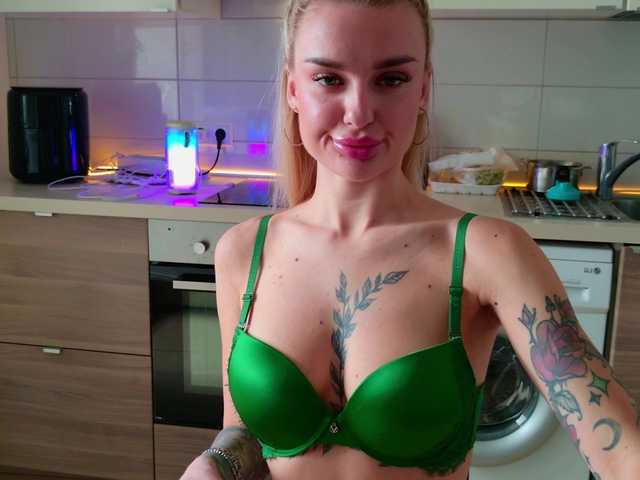 Tatachka1's BongaCams show and profile