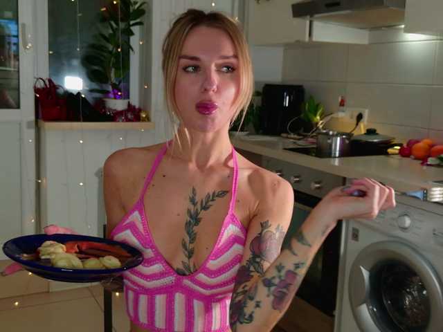 Tatachka1's BongaCams show and profile