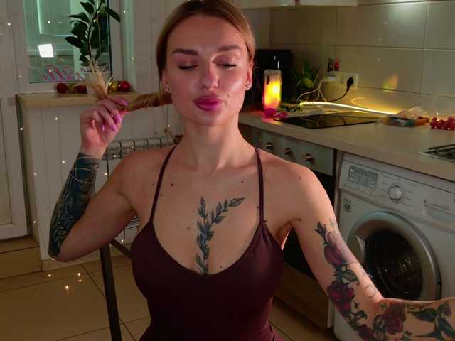 Tatachka1's BongaCams show and profile