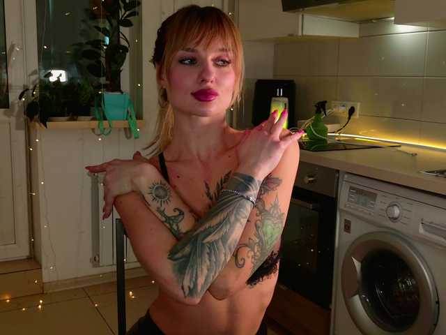 Tatachka1's BongaCams show and profile