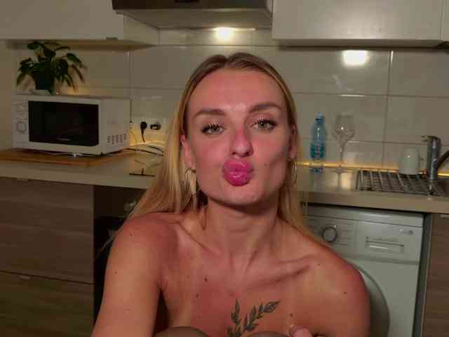 Tatachka1 webcam