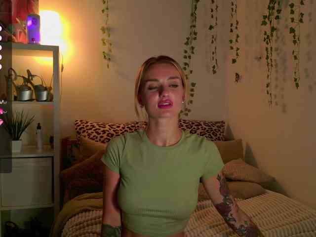 Tatachka1 webcam