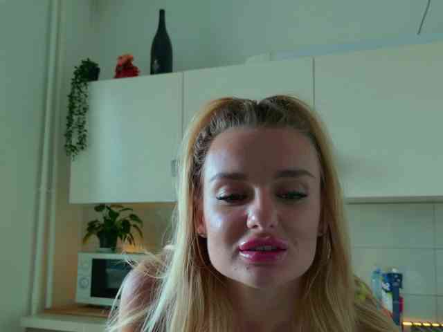Tatachka1 webcam
