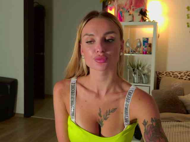 Tatachka1 webcam
