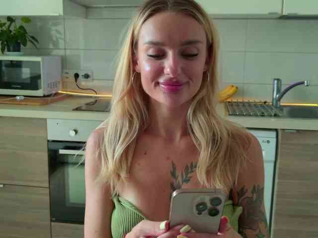 Tatachka1 webcam