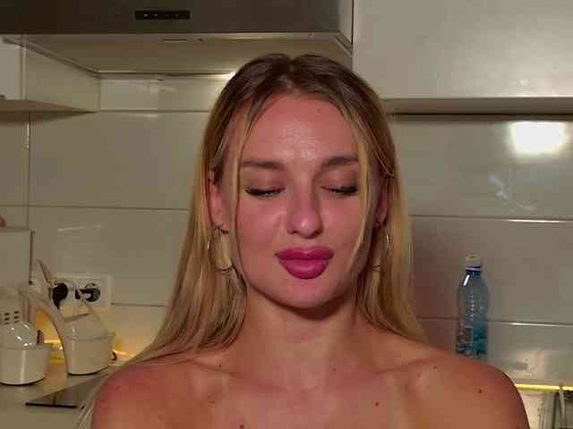 Tatachka1 webcam