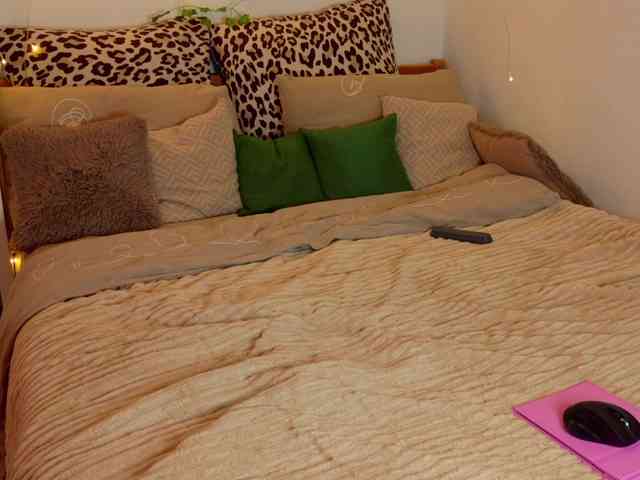 Tatachka1 Live Webcam on BongaCams