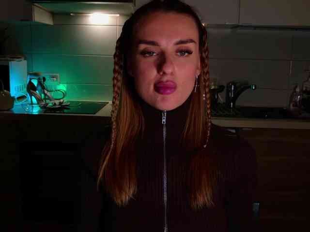 Tatachka1 webcam