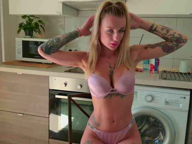 Tatachka1 webcam