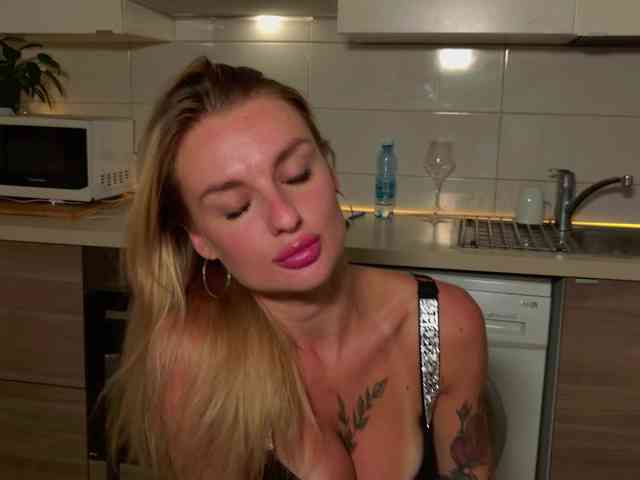 Tatachka1 webcam