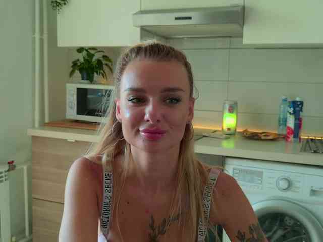 Tatachka1 webcam