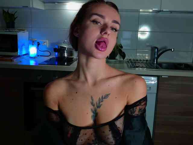 Tatachka1 webcam
