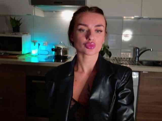 Tatachka1 webcam