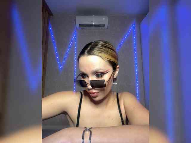 Lilimilla Live Webcam on BongaCams