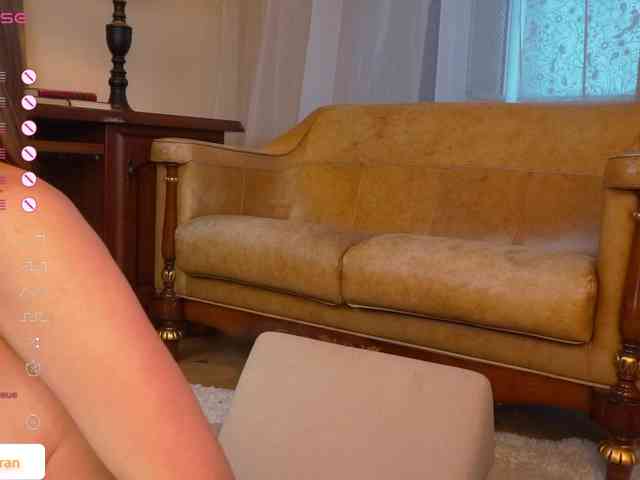 onetimeandforev3... Live Webcam on BongaCams
