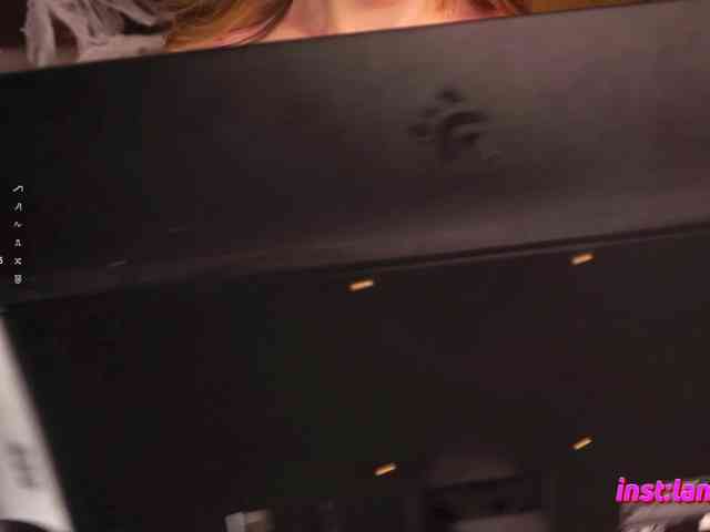 onetimeandforev3r webcam