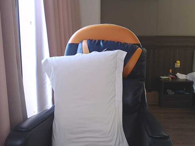 luvlily666's BongaCams show and profile