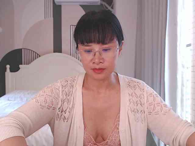 luvlily666 webcam