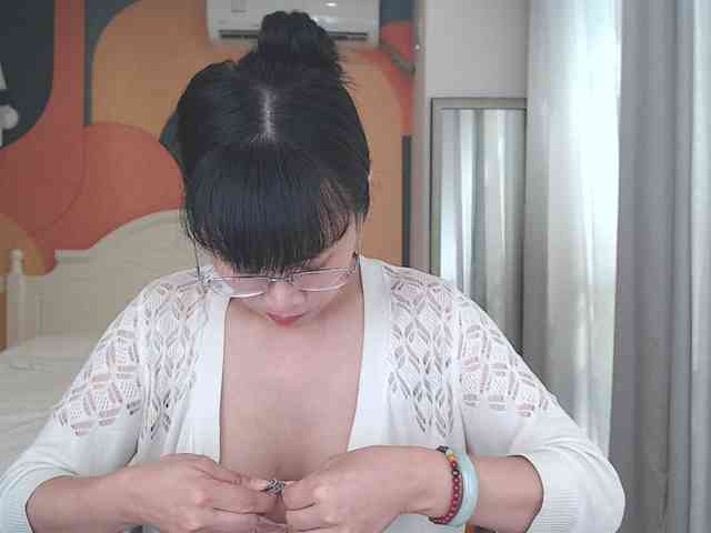 luvlily666 webcam