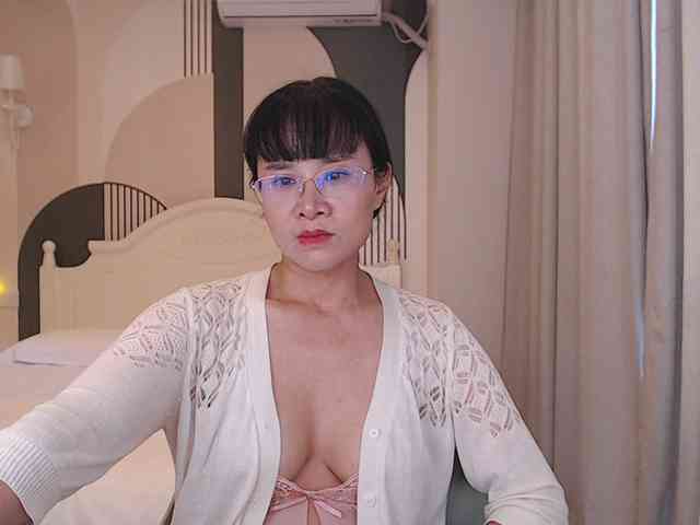 luvlily666 webcam