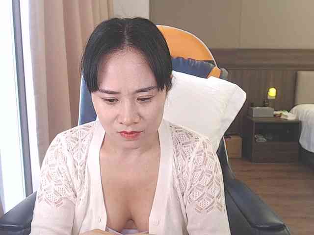 luvlily666 webcam