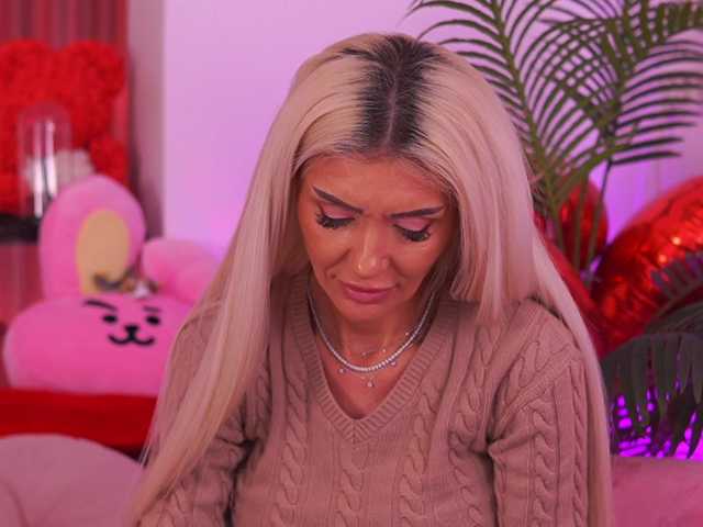 TheFallingAngel's BongaCams show and profile