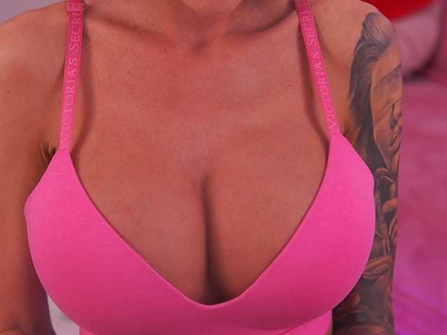 TheFallingAngel's BongaCams show and profile