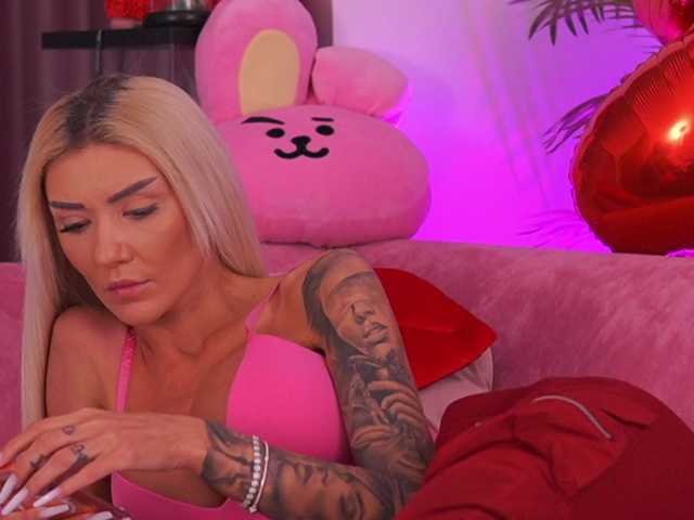 TheFallingAngel's BongaCams show and profile