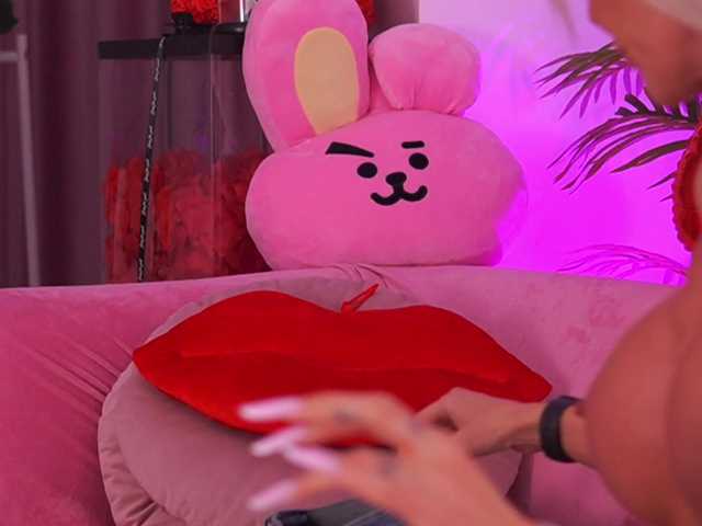 TheFallingAngel's BongaCams show and profile