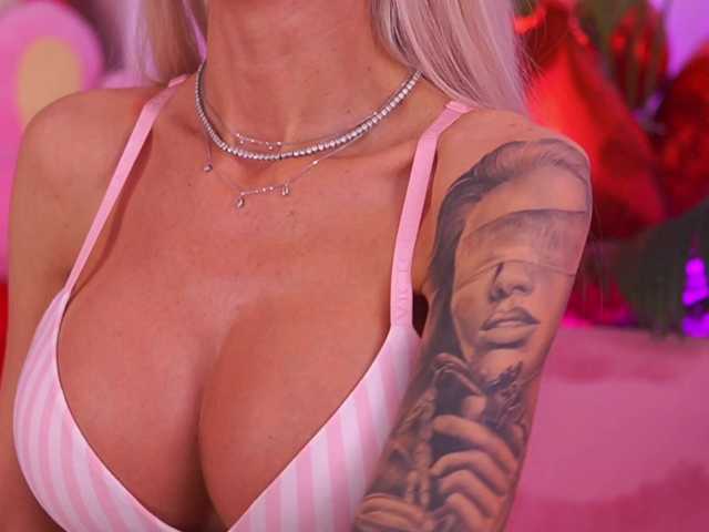 TheFallingAngel's BongaCams show and profile