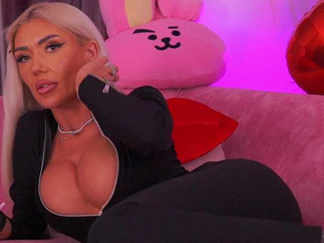 TheFallingAngel's BongaCams show and profile