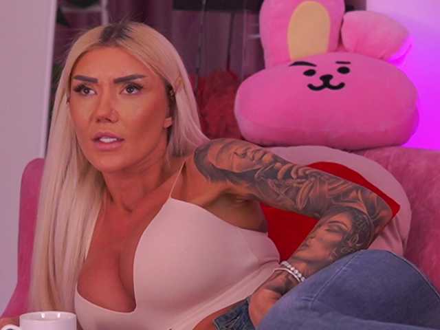 TheFallingAngel's BongaCams show and profile