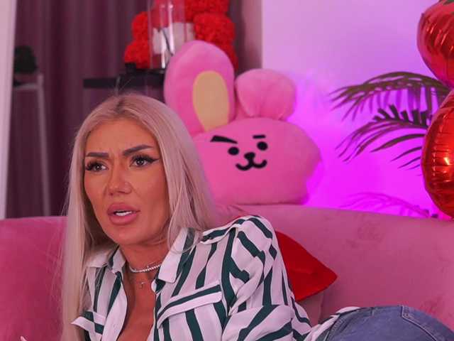 TheFallingAngel's BongaCams show and profile