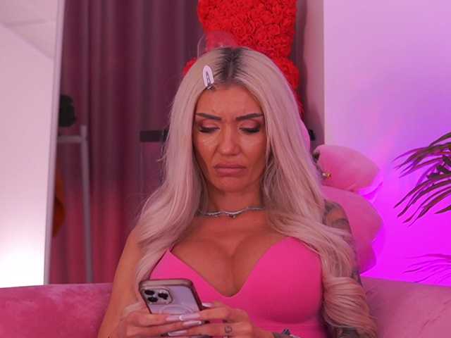 TheFallingAngel's BongaCams show and profile