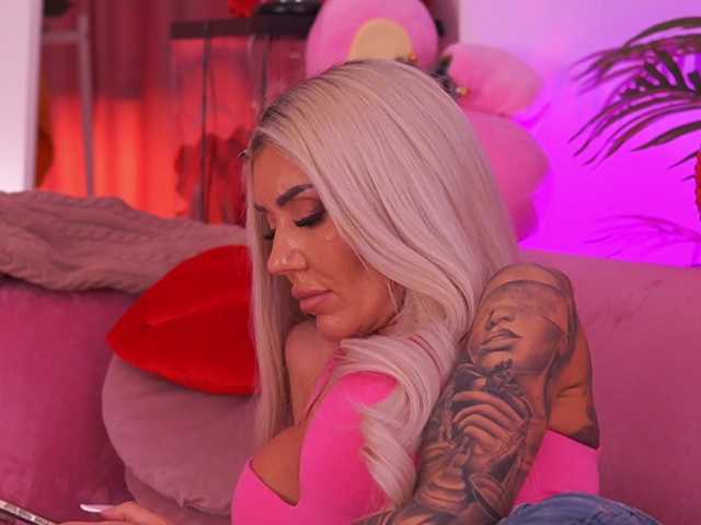 TheFallingAngel's BongaCams show and profile