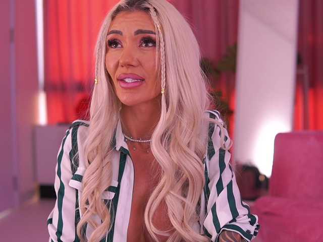 TheFallingAngel's BongaCams show and profile