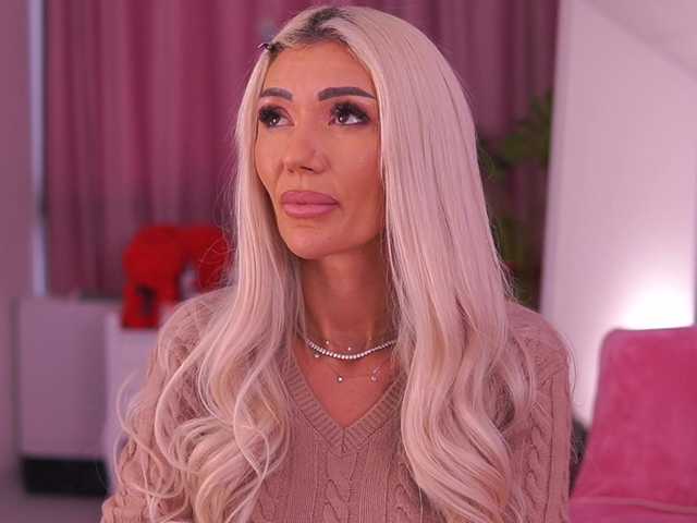 TheFallingAngel's BongaCams show and profile