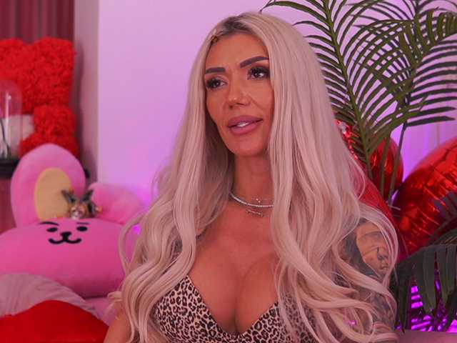 TheFallingAngel's BongaCams show and profile