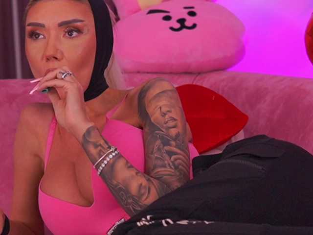 TheFallingAngel's BongaCams show and profile