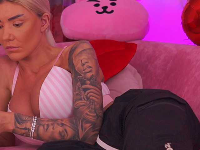 TheFallingAngel's BongaCams show and profile