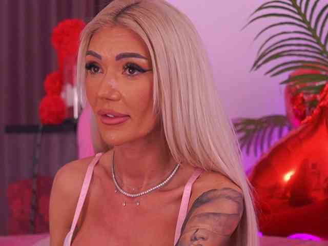 TheFallingAngel webcam