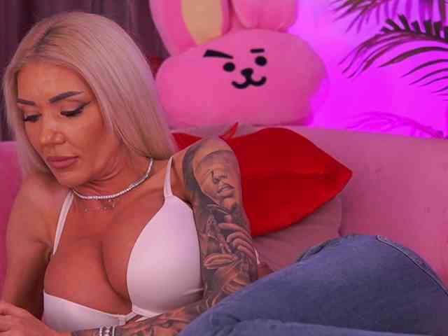 TheFallingAngel webcam