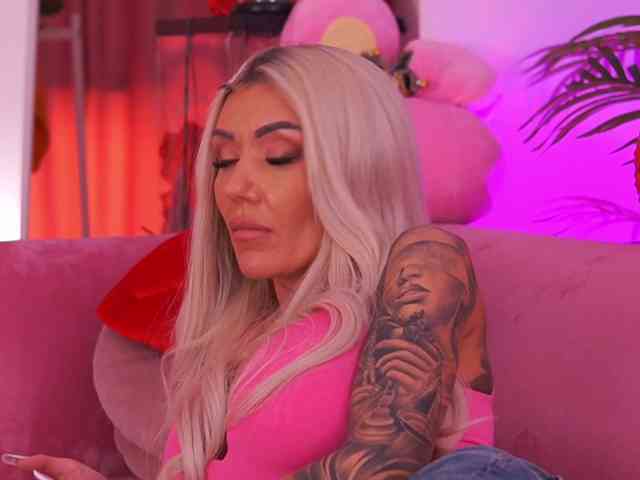 TheFallingAngel webcam