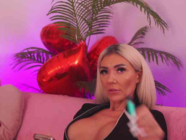 TheFallingAngel webcam