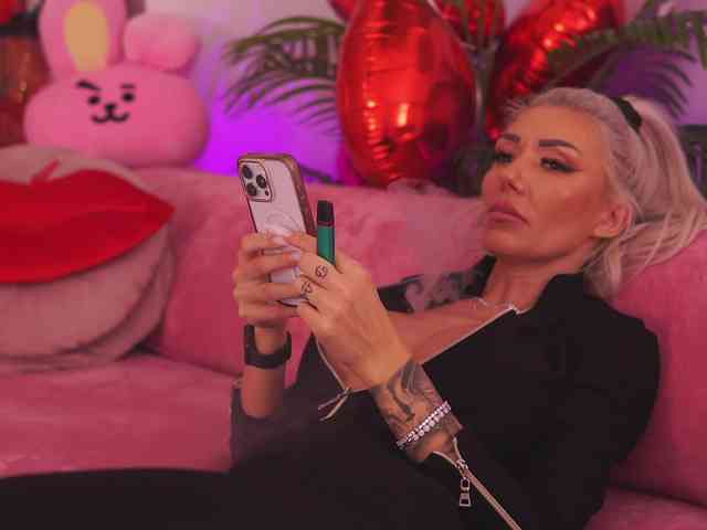 TheFallingAngel webcam